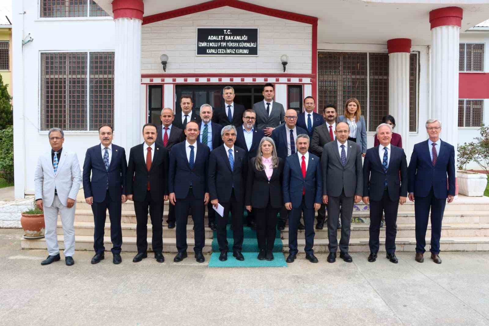 tbmm alt komisyonu izmirdeki cezaevlerini inceledi 1 piCwWiqn