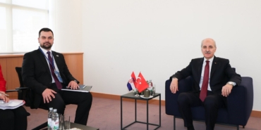 tbmm-baskani-kurtulmus-bosnak-ulusal-azinlik-konseyi-baskani-hodzici-kabul-etti-4k4HXbA7.jpg
