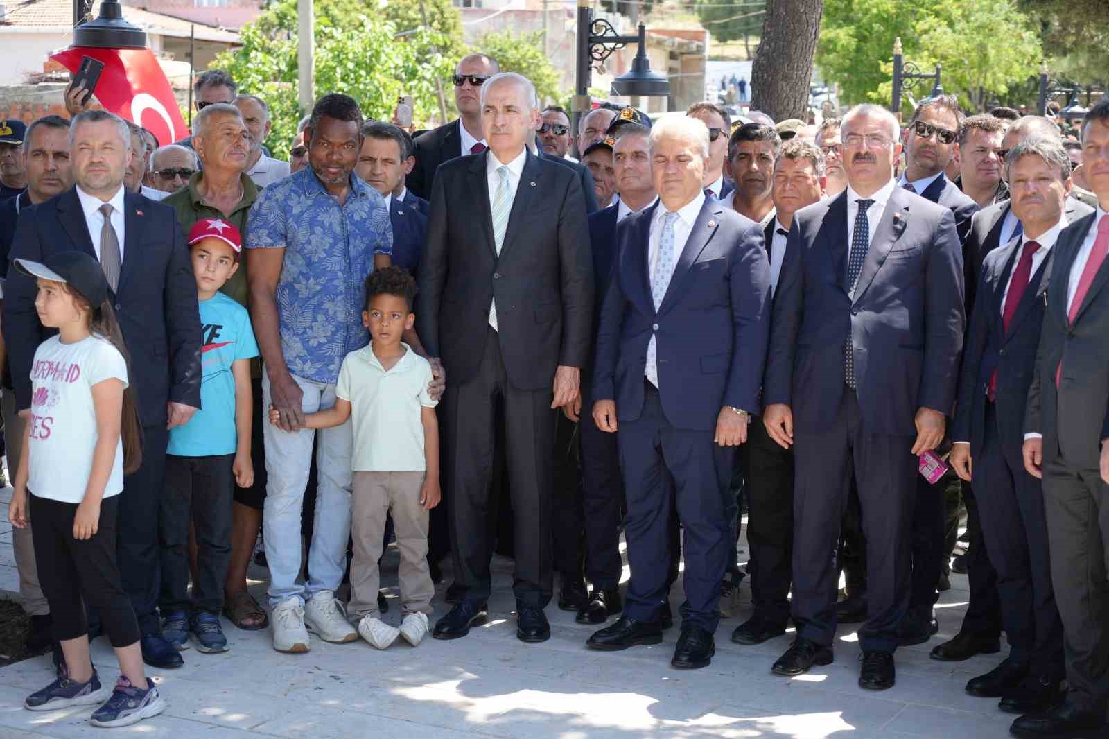 tbmm baskani kurtulmus geliboluda gazi suleyman pasa turbesinde alplerin nobet degisimi buyuledi 3 VRNSdtzk