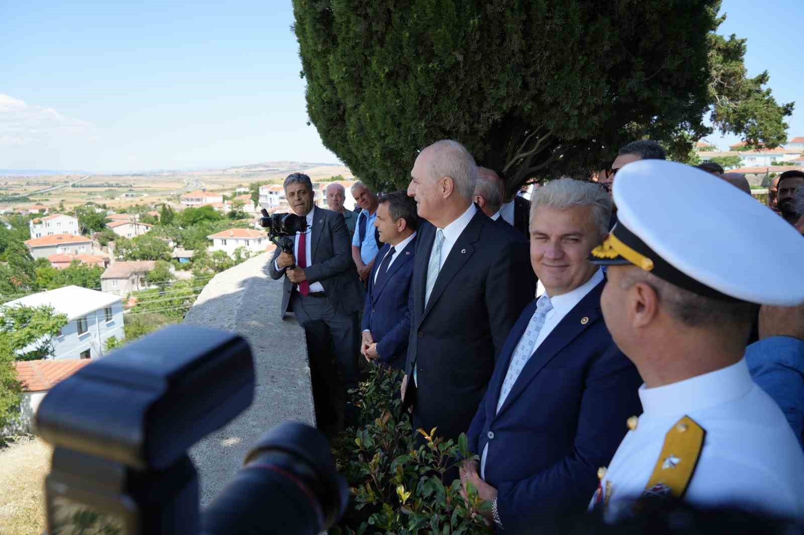 tbmm baskani kurtulmus geliboluda gazi suleyman pasa turbesinde alplerin nobet degisimi buyuledi 6 RejH8Vts