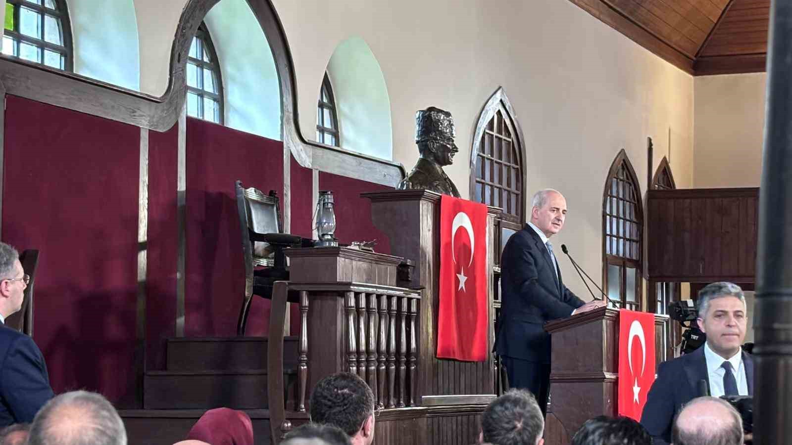TBMM Başkanı Kurtulmuş: "Gerçekten bu istiklal madalyasının Trabzon’umuza da fevkalade yakıştığını bir kere daha ifade etmek istiyorum" 6 tbmm baskani kurtulmus gercekten bu istiklal madalyasinin trabzonumuza da fevkalade yakistigini bir kere daha AzCSSzeG