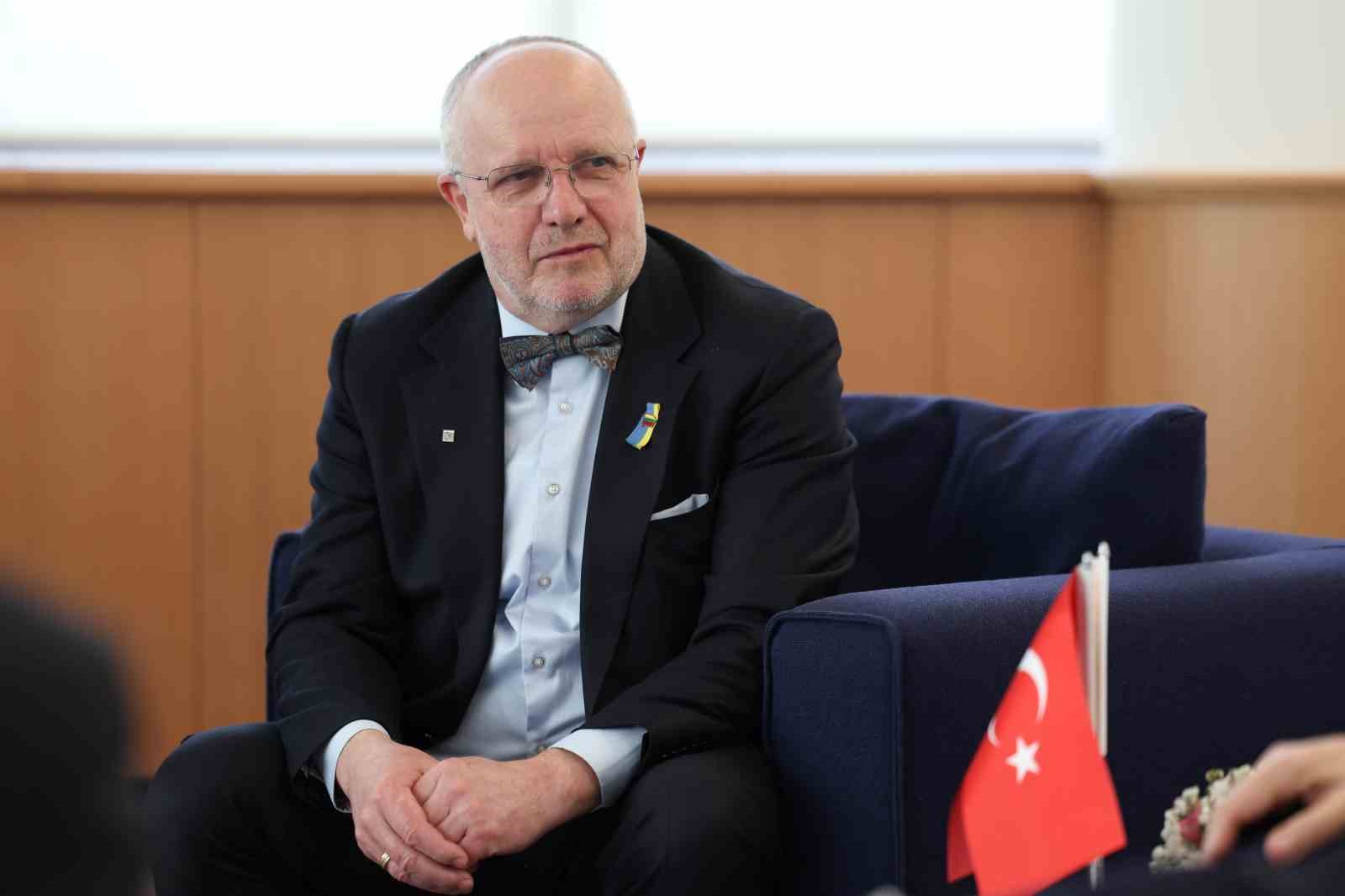 tbmm baskani kurtulmus litvanyali mevkidasi olekas ile gorustu 1 cmnQzp6Z
