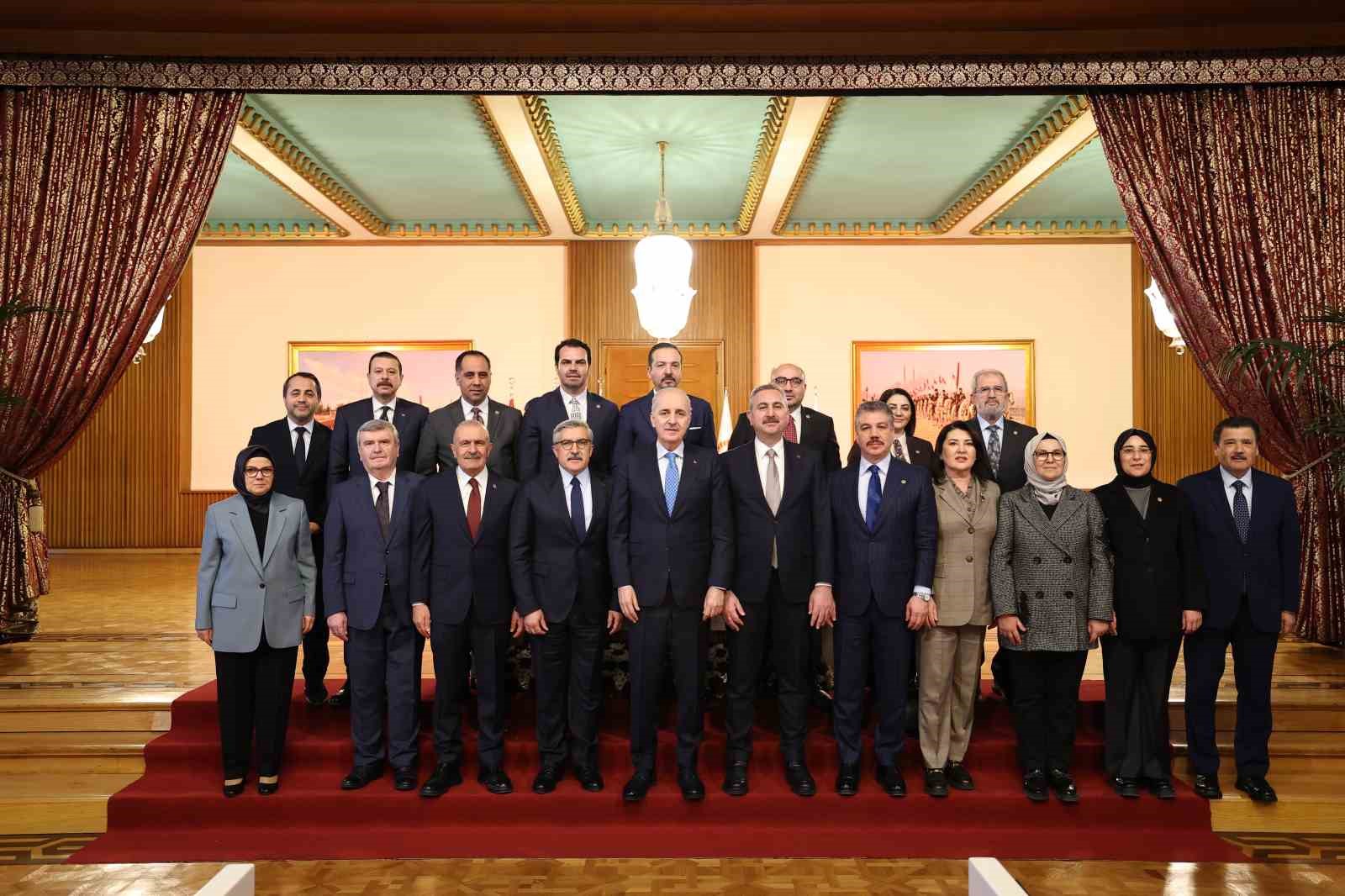 tbmm baskani kurtulmus rapor af mahiyetinde algi uretecek basliklardan uzak 1 4whpSGK9