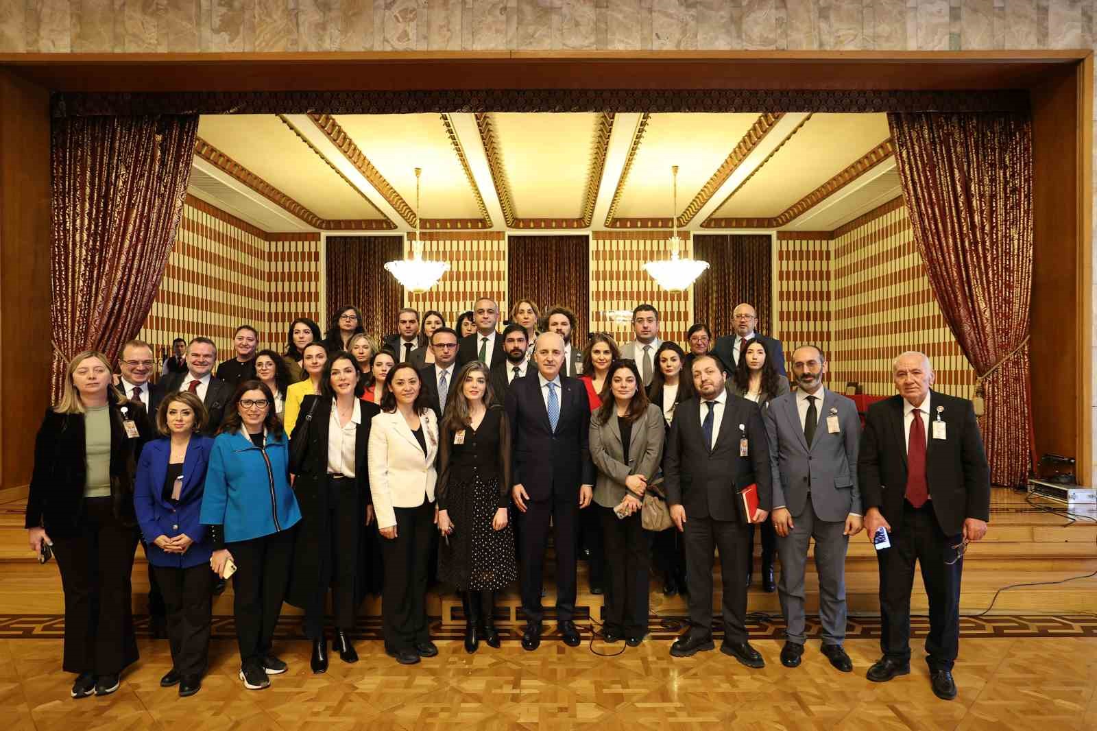 tbmm baskani kurtulmus rapor af mahiyetinde algi uretecek basliklardan uzak 2 ICF3vPfW
