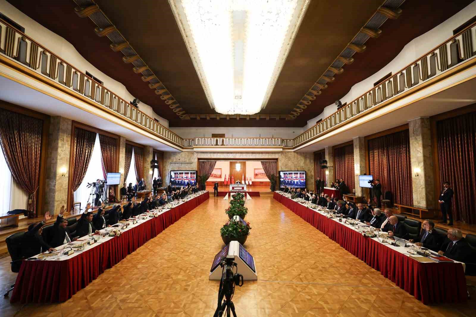 tbmm baskani kurtulmus rapor af mahiyetinde algi uretecek basliklardan uzak 4