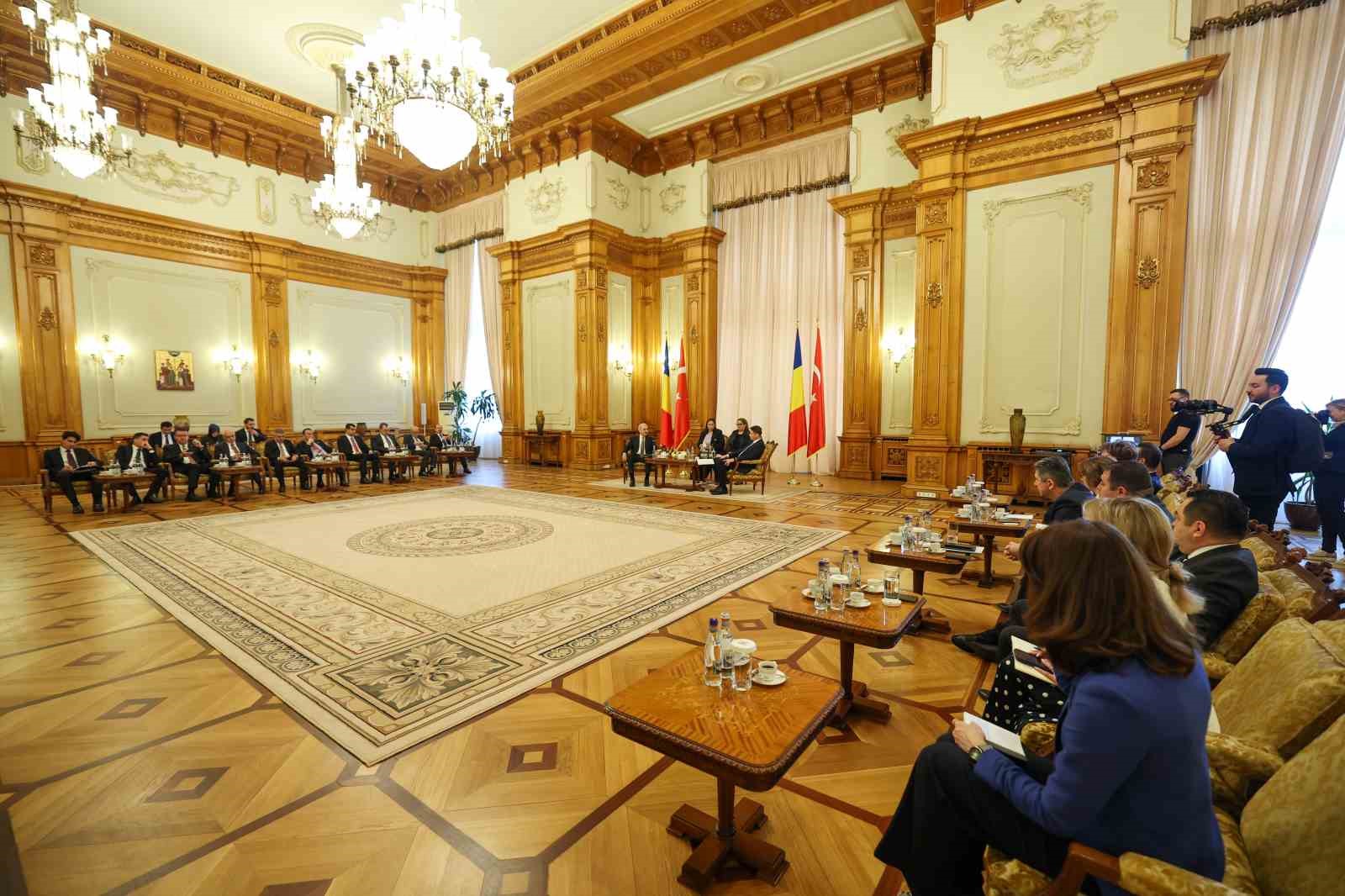 tbmm baskani kurtulmus romanya senato baskani abrudean ile gorustu 0 GkC7YGiO
