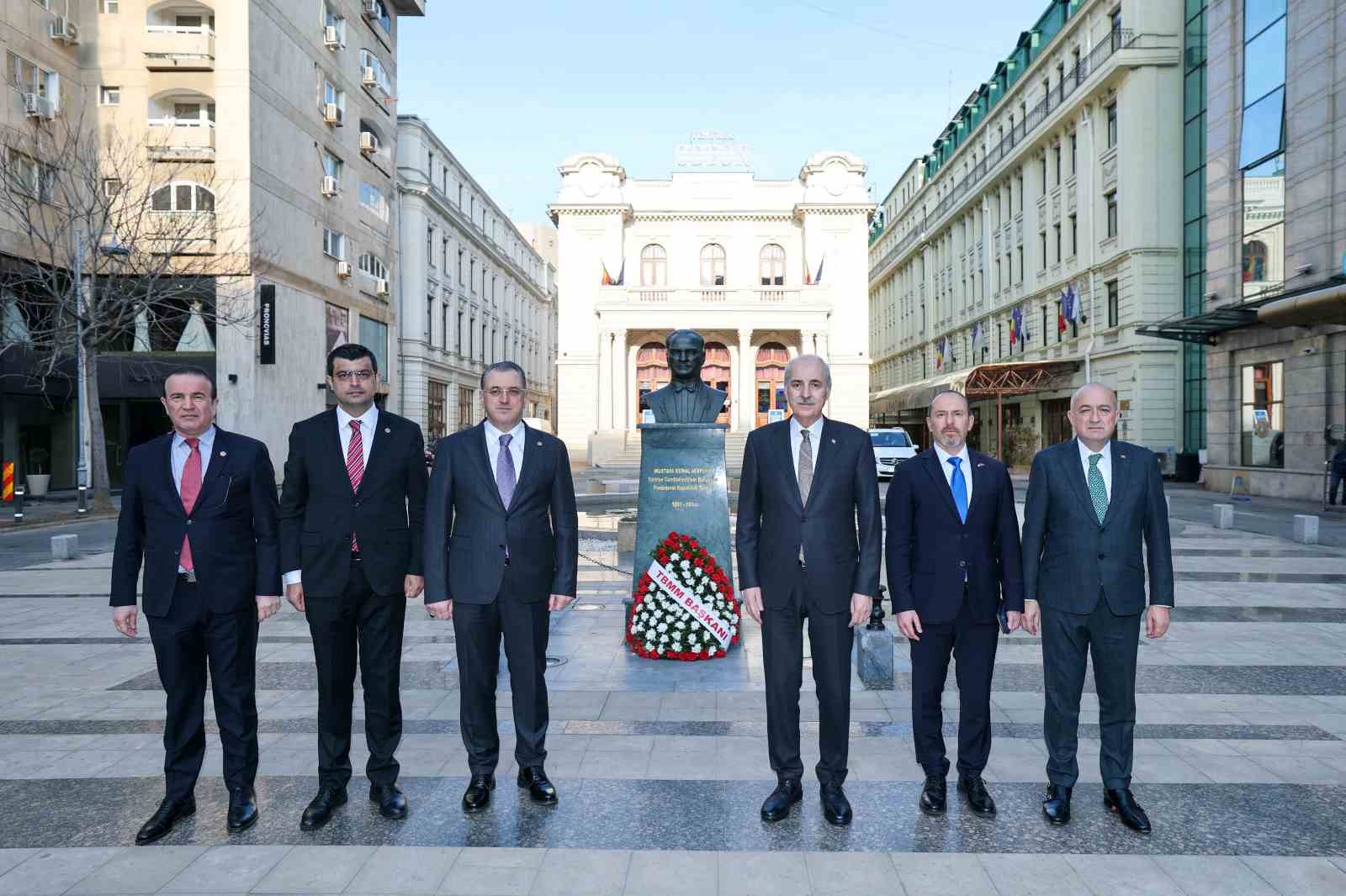 tbmm baskani kurtulmus romanyada ataturk anitini ziyaret etti 0 cMbqGMKI