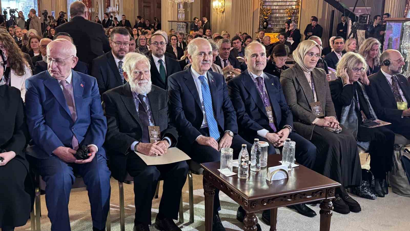 TBMM Başkanı Kurtulmuş, "Savaşlarla birlikte kaybedilen en önemli varlıklarımızdan birisi dünyanın kültür mirasıdır" 4 tbmm baskani kurtulmus savaslarla birlikte kaybedilen en onemli varliklarimizdan birisi dunyanin kultur mirasidir 0 ujPKydyY