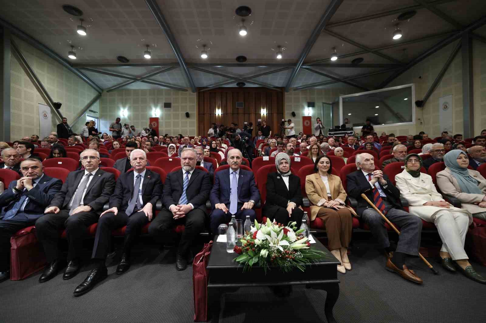 tbmm baskani kurtulmus turkiye kendi anayasasini yaparak onundeki butun engelleri kaldiracak 2 L2L3b57L