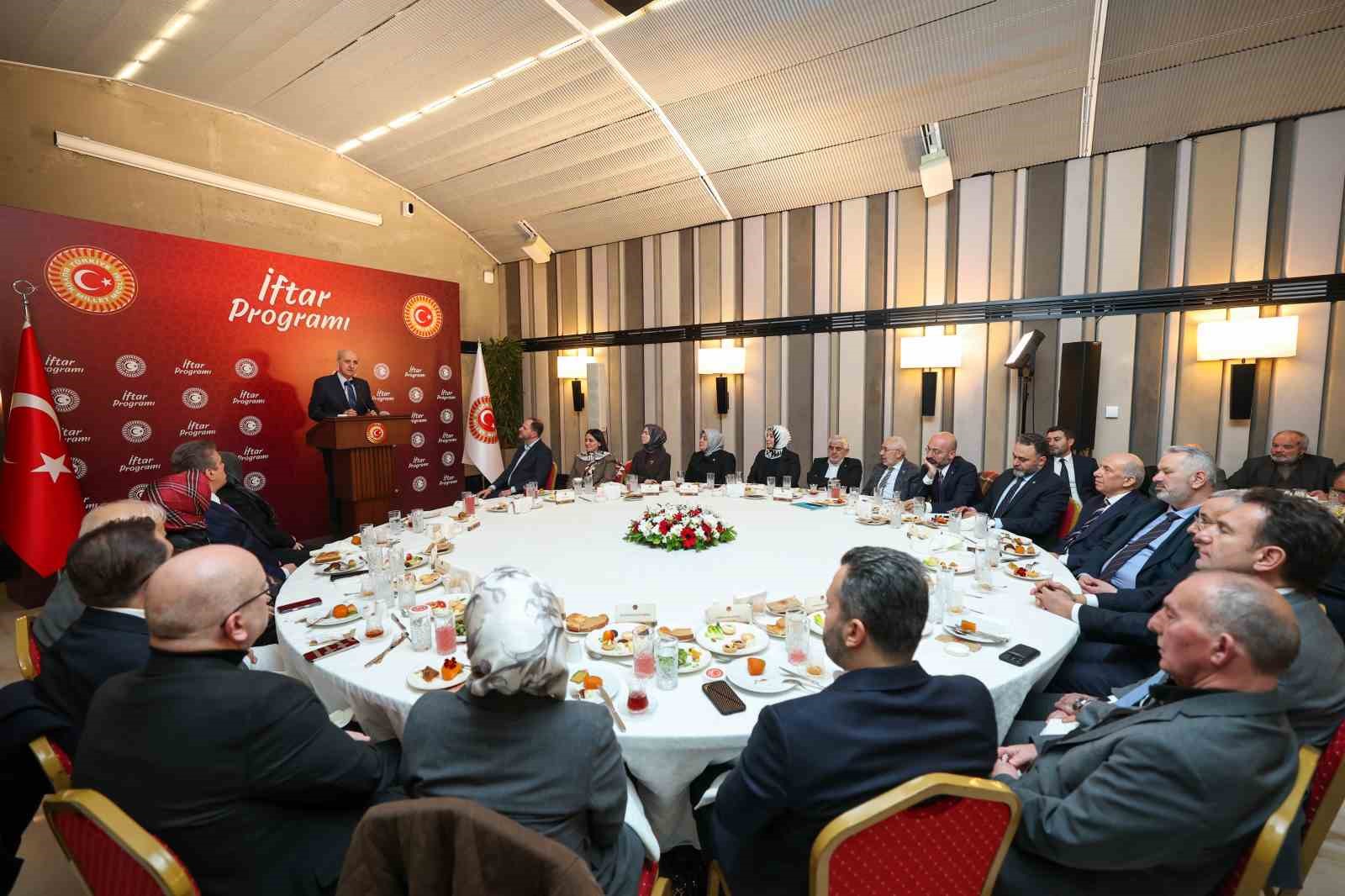tbmm baskani kurtulmus turkiyenin teror meselesinden kurtulmasiyla birlikte her alandaki durusu guclenecektir 1 MP6aX8v6