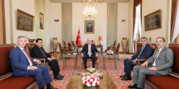 tbmm-baskani-kurtulmus-yeni-yol-partisi-heyetiyle-gorustu-iT3siwym.jpg