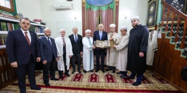 tbmm-baskani-kurtulmustan-bukreste-carol-hunchiar-camiine-ziyaret-XENqqpZL.jpg
