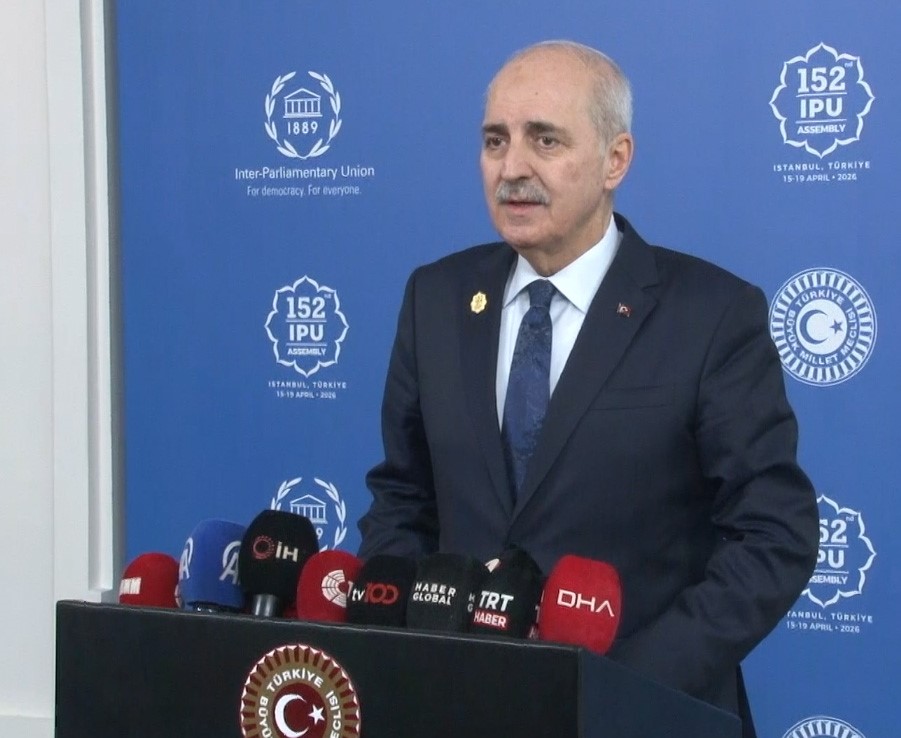 TBMM Başkanı Kurtulmuş’tan Kahramanmaraş’taki okul saldırısı açıklaması: "Hakikaten içimiz kan ağlıyor" 4 tbmm baskani kurtulmustan kahramanmarastaki okul saldirisi aciklamasi hakikaten icimiz kan agliyor 0 VnnwJIYc