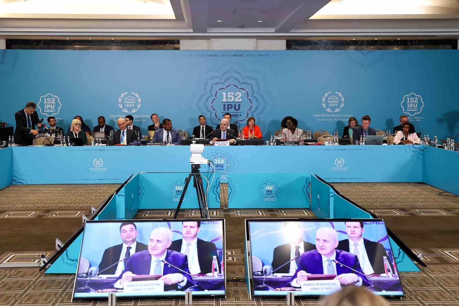 TBMM Başkanı Numan Kurtulmuş: "Adaletsizliğe ve çatışmalara karşı sesimizi yükseltmek gelecek nesillere karşı sorumluluğumuzdur" 10 tbmm baskani numan kurtulmus adaletsizlige ve catismalara karsi sesimizi yukseltmek gelecek nesillere karsi sorumlulugumuzdur aMbPN7e5