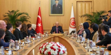 tbmm-baskani-numan-kurtulmus-dunyanin-en-buyuk-yoksullugu-adalet-yoksullugudur-JcZfsJdF.jpg