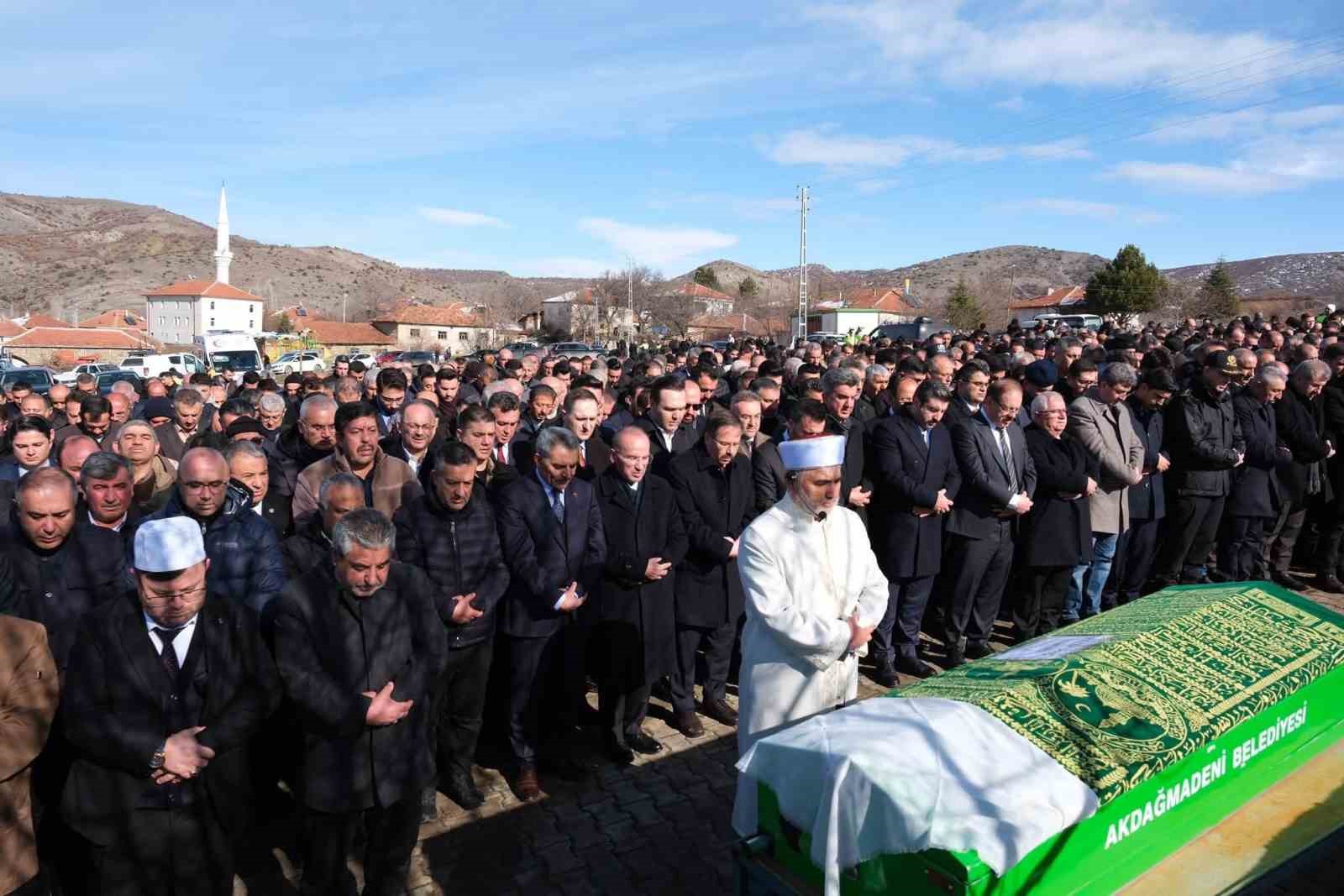 tbmm baskanvekili bekir bozdagin aci gunu 0 XJjipvwK