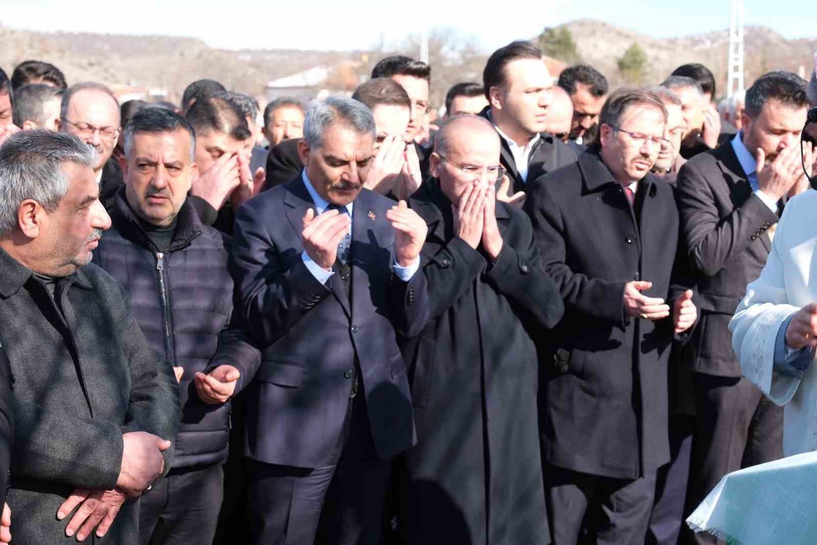 tbmm baskanvekili bekir bozdagin aci gunu 1 urkePC4g