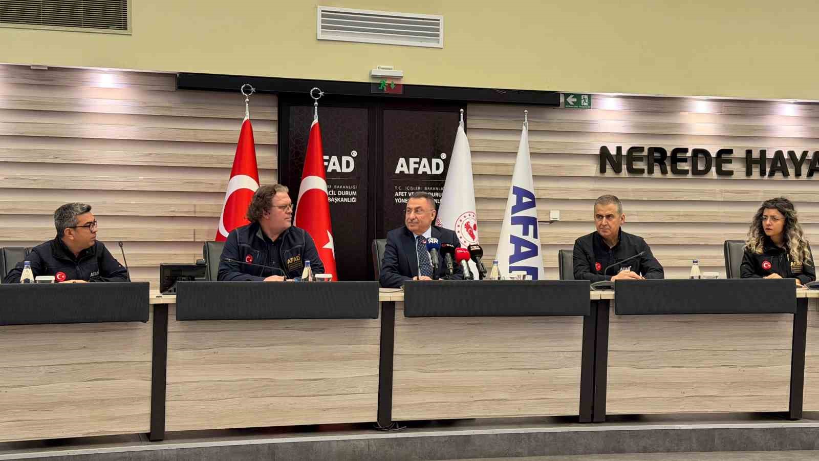 TBMM Dışişleri Komisyonu Başkanı Oktay: "650 bin personeli sahaya sürmek hiçbir ülkenin yapabileceği bir olay değil" 9 tbmm disisleri komisyonu baskani oktay 650 bin personeli sahaya surmek hicbir ulkenin yapabilecegi bir