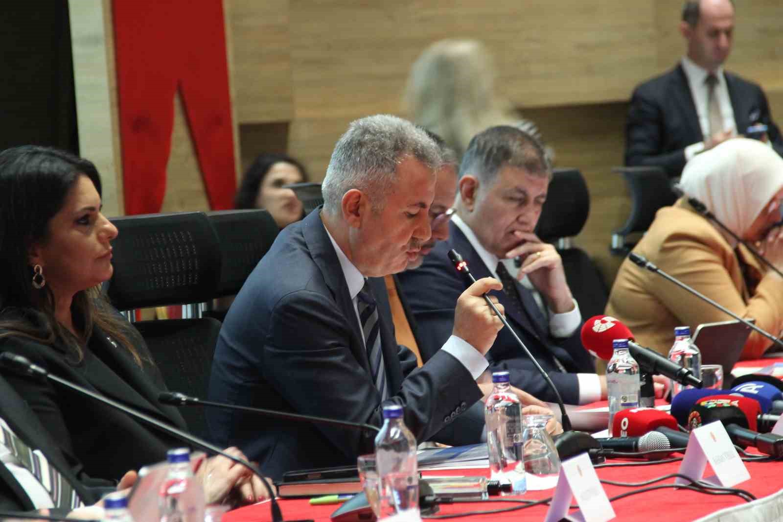 tbmm engelli bireylerin sorunlarini arastirma komisyonu baskani kasapoglu bolge toplantilarimizin temel amaci genis cerceveden uysqHp4d