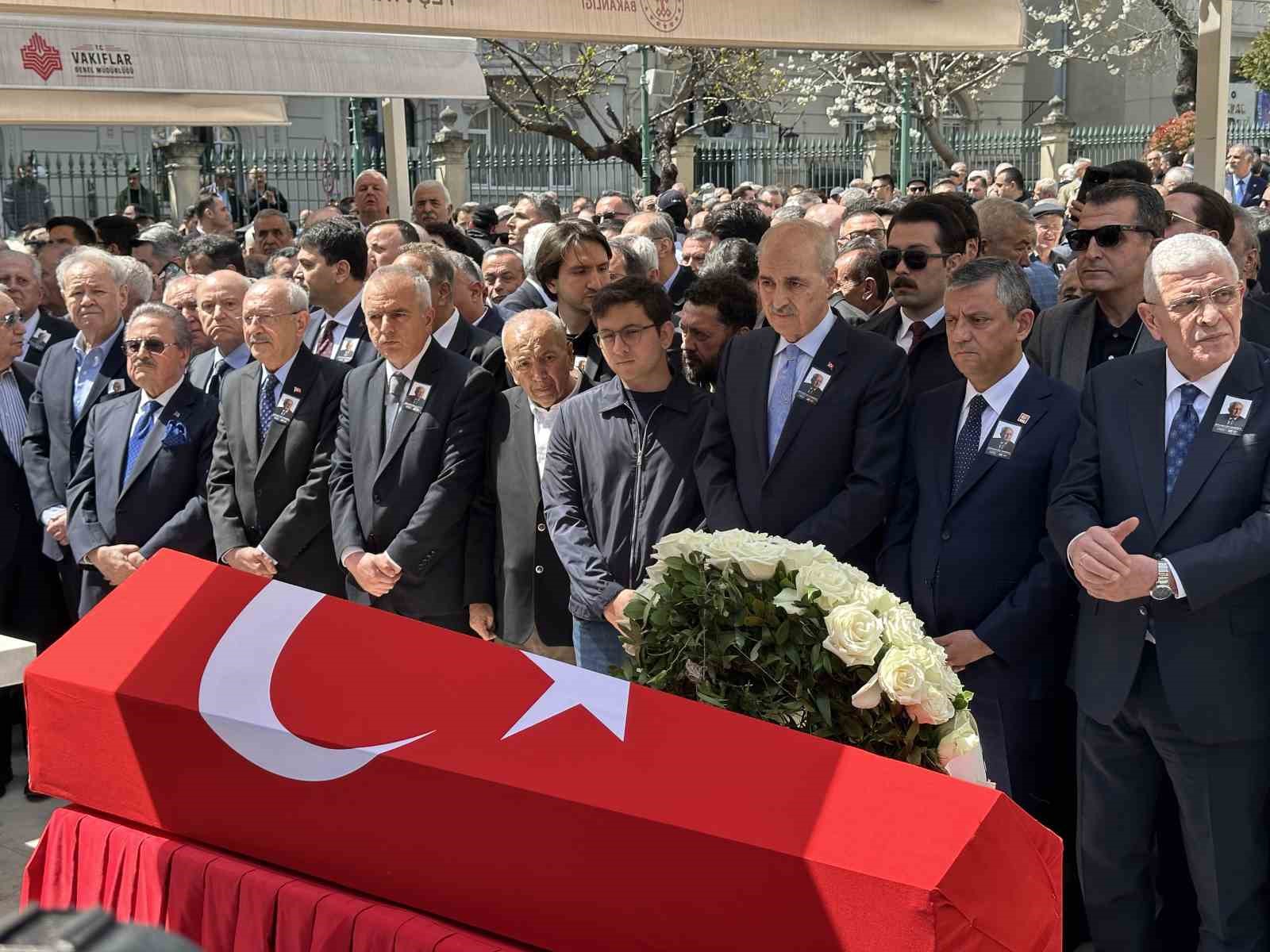tbmm eski baskani husamettin cindoruk son yolculuguna ugurlandi 1 QLwvkwCW