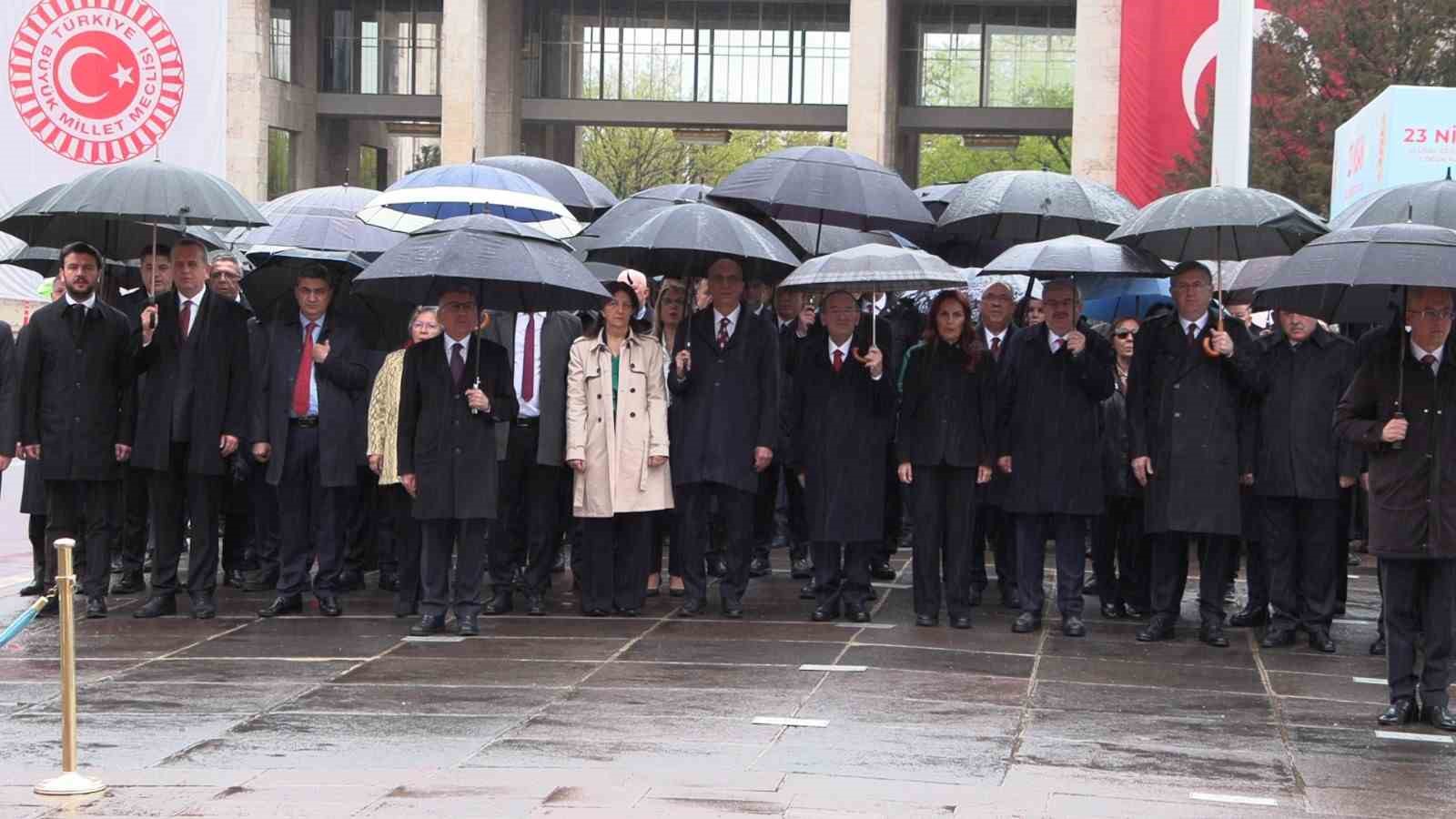 tbmmde 23 nisan dolayisiyla toren duzenlendi 1 kpyORlbD