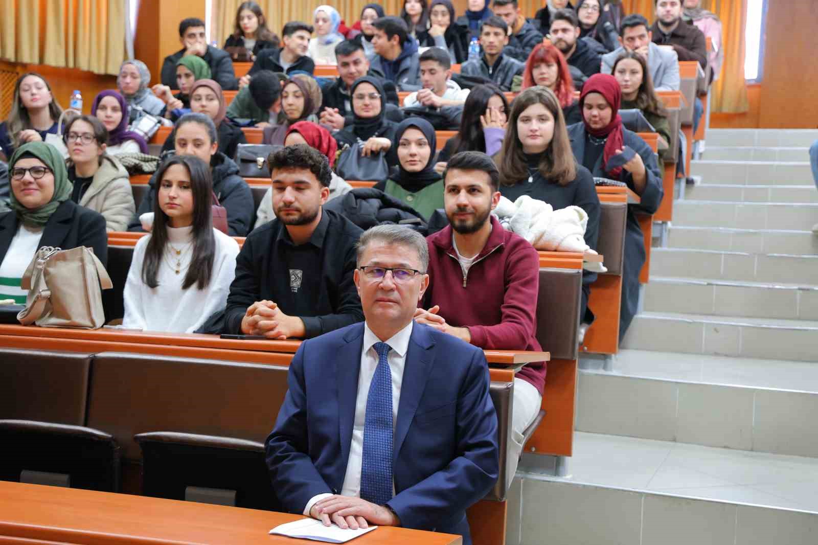 tdk baskani prof dr mert bu yil birinci gelen kavram 300 bin oyla dijital ZCr7bUHK