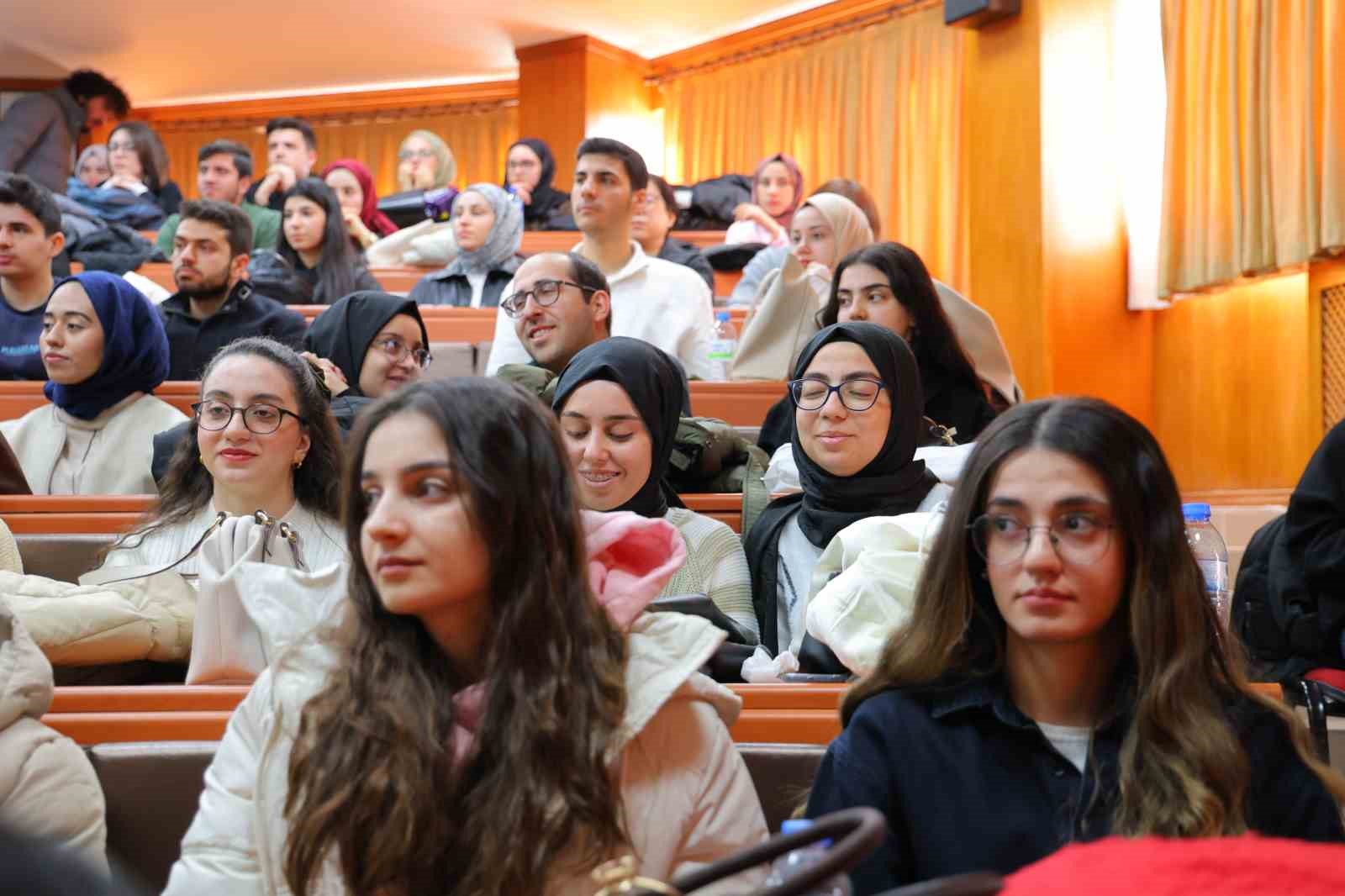 tdk baskani prof dr mert bu yil birinci gelen kavram 300 bin oyla dijital