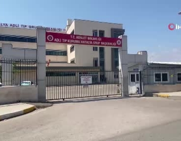 tedavi-goren-babasina-yastik-almaya-giderken-kaza-gecirdi-15-gunluk-yasam-savasini-kaybetti-RTcPCxVr.jpg