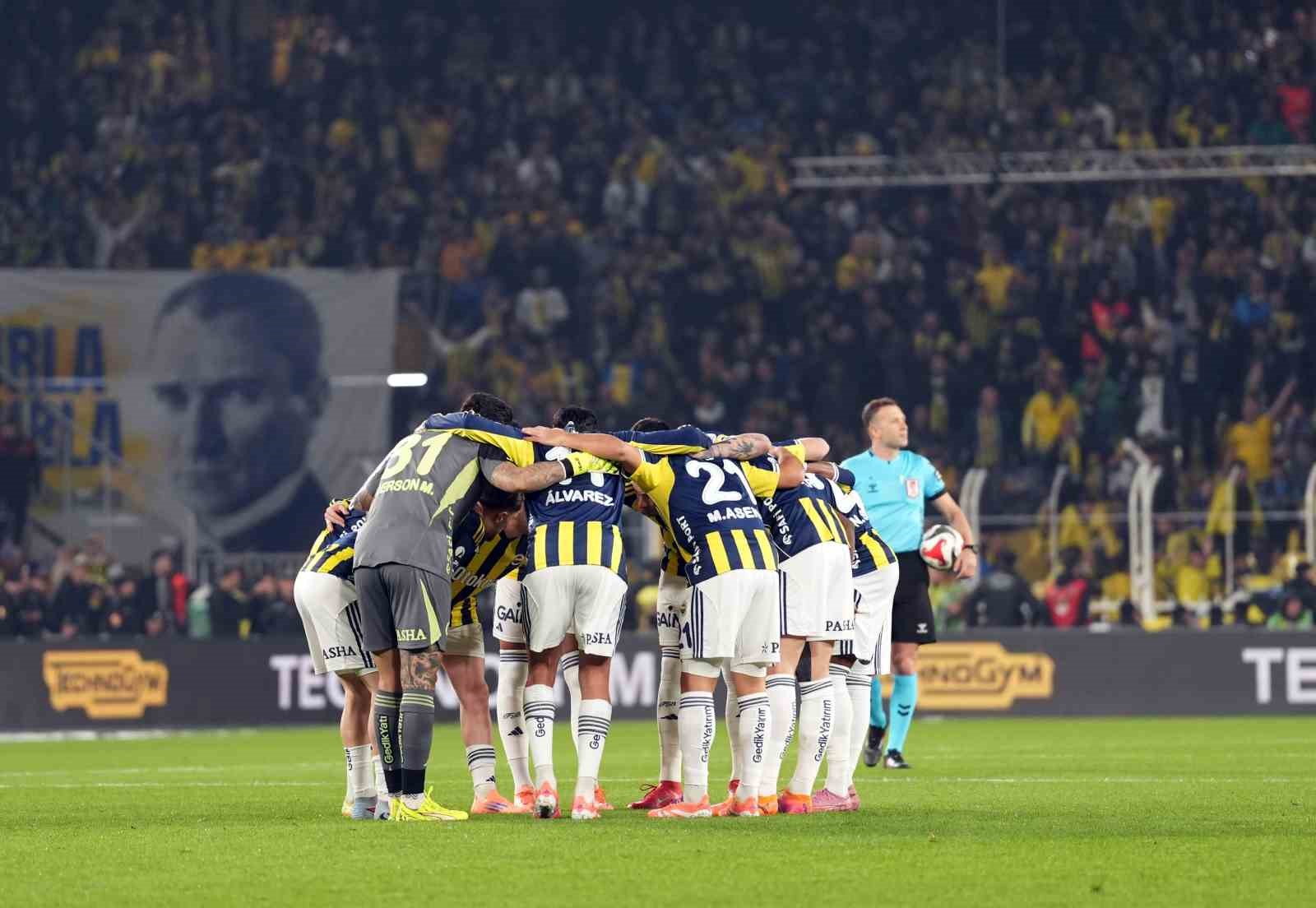 Tedesco’dan derbide 3 değişiklik 4 tedescodan derbide 3 degisiklik 0 aJUIMrmn