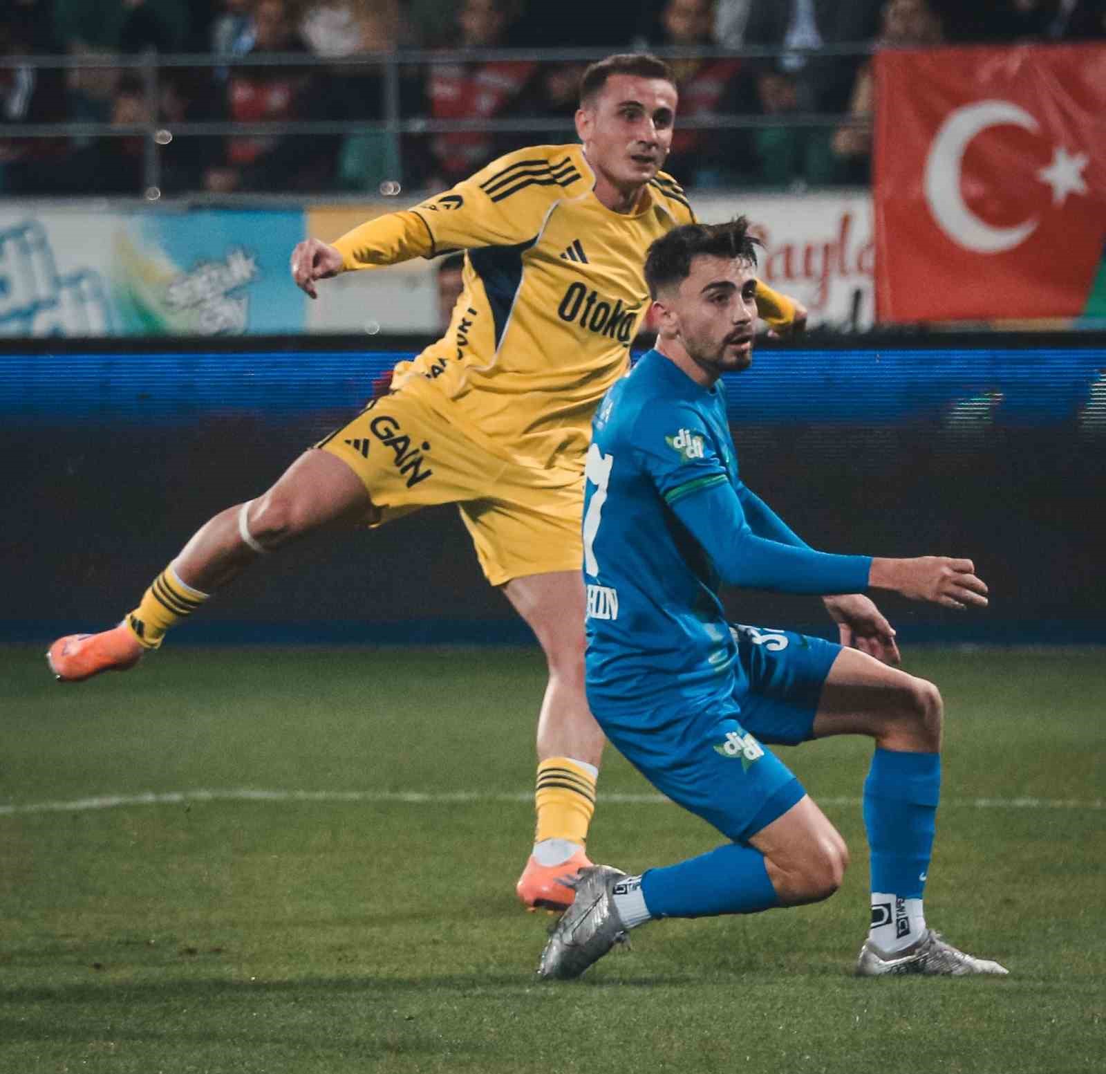 Tedesco’dan, Rizesporlu Taha Şahin için övgü dolu sözler 5 tedescodan rizesporlu taha sahin icin ovgu dolu sozler 1 Qwb9yWUT
