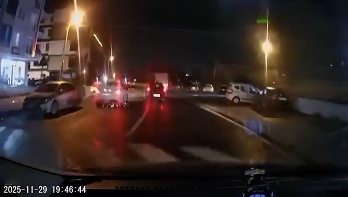 Tehlikeli kovalamaca araç kamerasında 4 tehlikeli kovalamaca arac kamerasinda 0 22lmOXZi