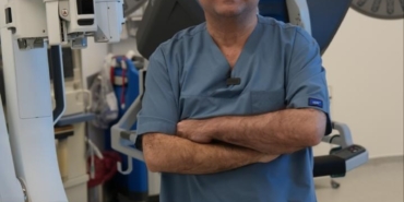 tek-kesiden-robotik-cerrahi-ile-iyilesme-hizi-artiyor-Y1HD9RVu.jpg