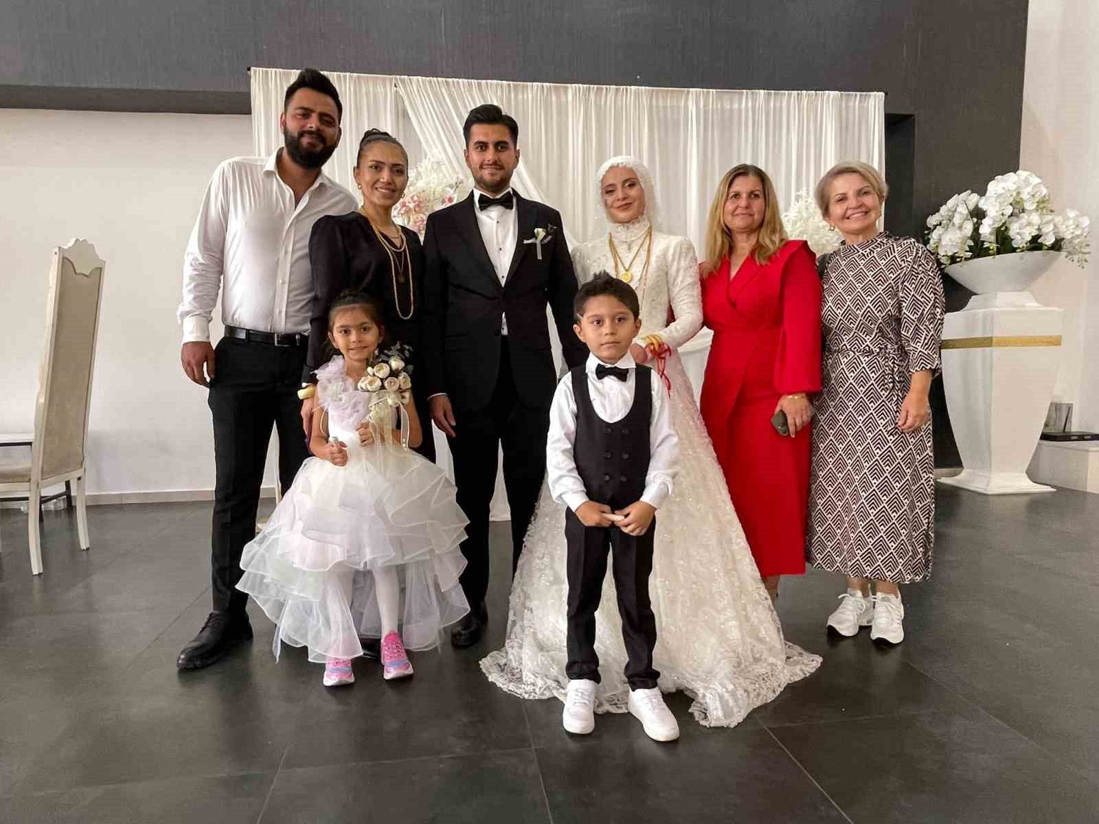 tek torununa dugunde taki olarak ev araba ve tarla hediye etti 0 PREQ49Qg