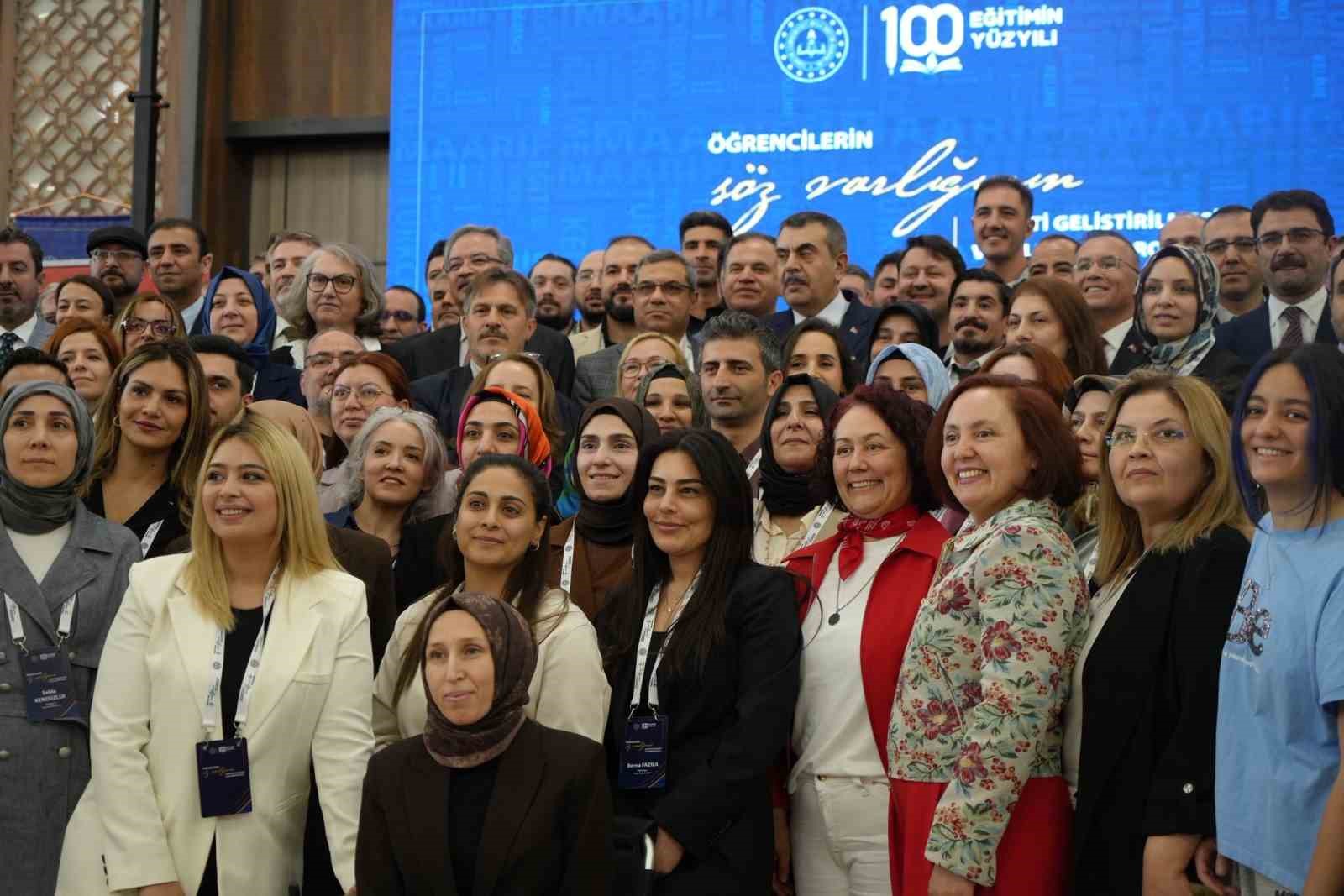 tekin son 25 yilda egitim ogretimde uluslararasi oranlara eristik 4 DF7dPSnk