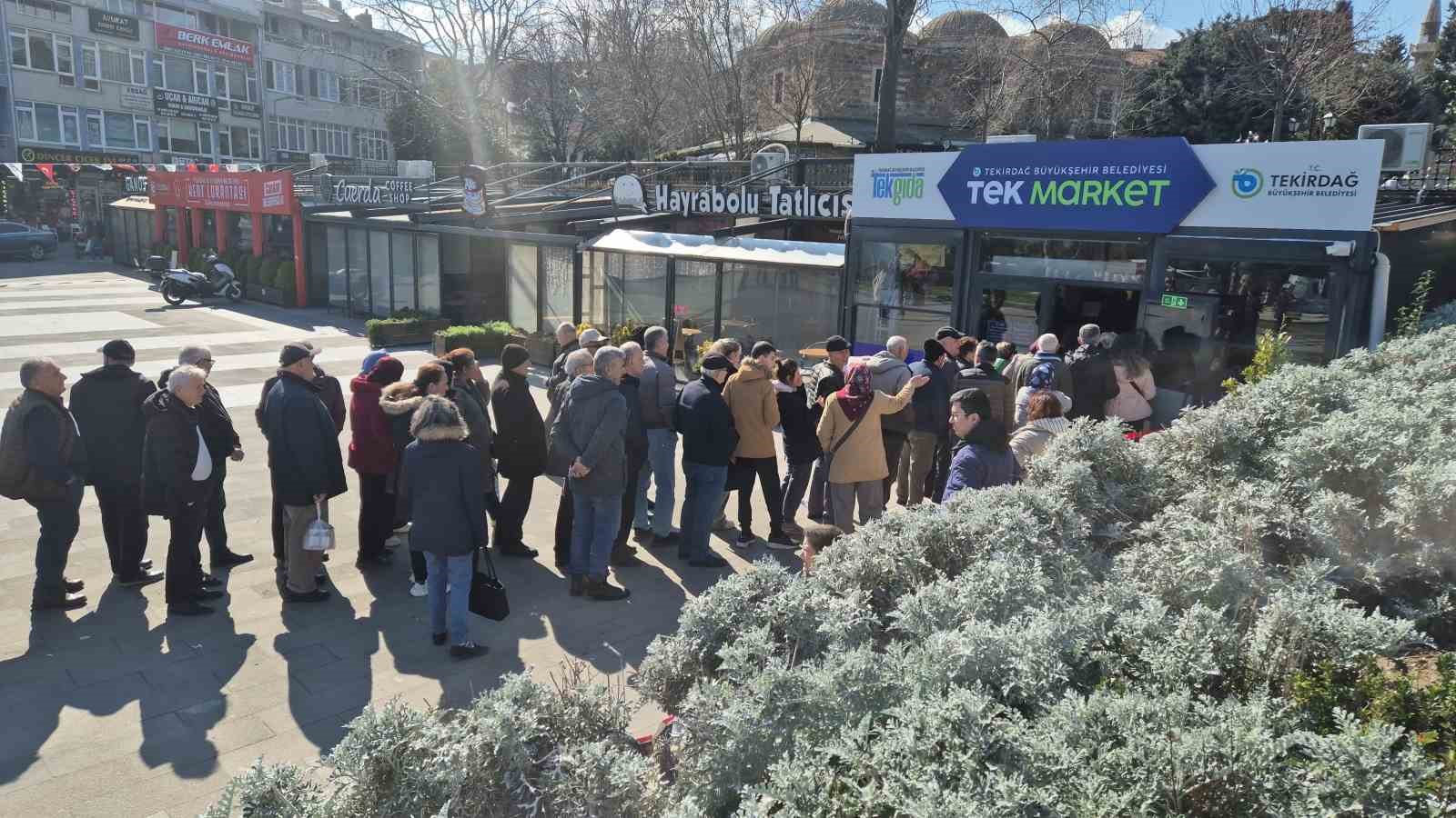 tekirdag buyuksehir belediyesinin uygun fiyatli et satisi yogun talep goruyor 3