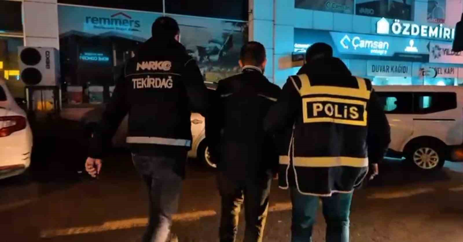 Tekirdağ genelinde ’Huzur Uygulaması’: 3 bin 415 kişi sorgulandı, 140 iş yeri denetlendi 10 tekirdag genelinde huzur uygulamasi 3 bin 415 kisi sorgulandi 140 is yeri denetlendi 6 nwhnhiOR