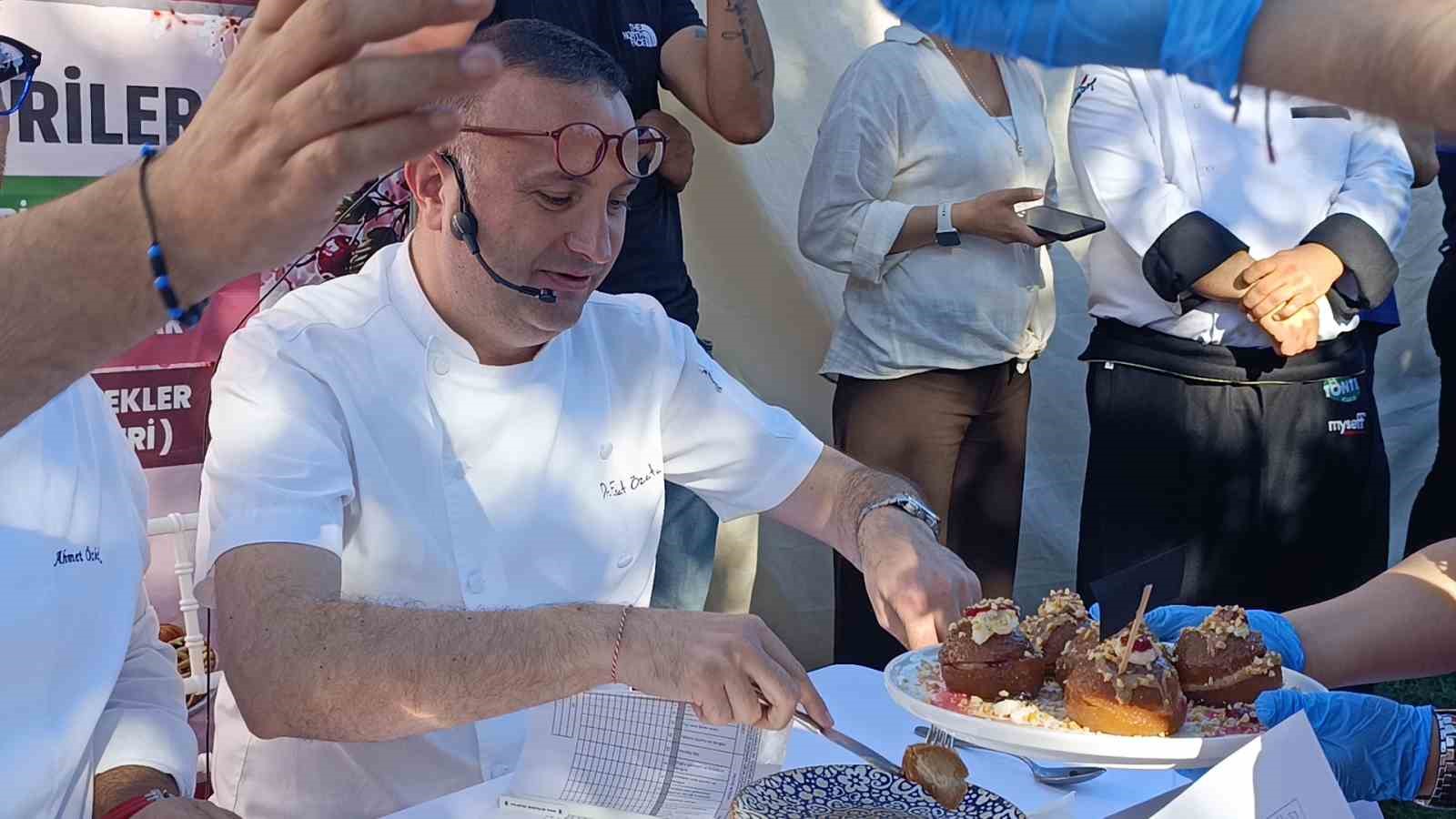 Tekirdağ Kiraz Festivali’nde kirazlı lezzetler kıyasıya yarıştı 13 tekirdag kiraz festivalinde kirazli lezzetler kiyasiya yaristi 9 C9vq3QPf