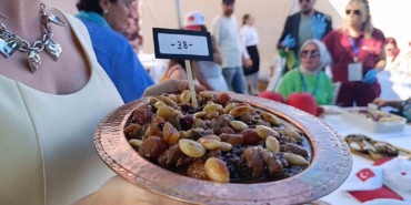 tekirdag-kiraz-festivalinde-kirazli-lezzetler-kiyasiya-yaristi-R1XaQDc8.jpg