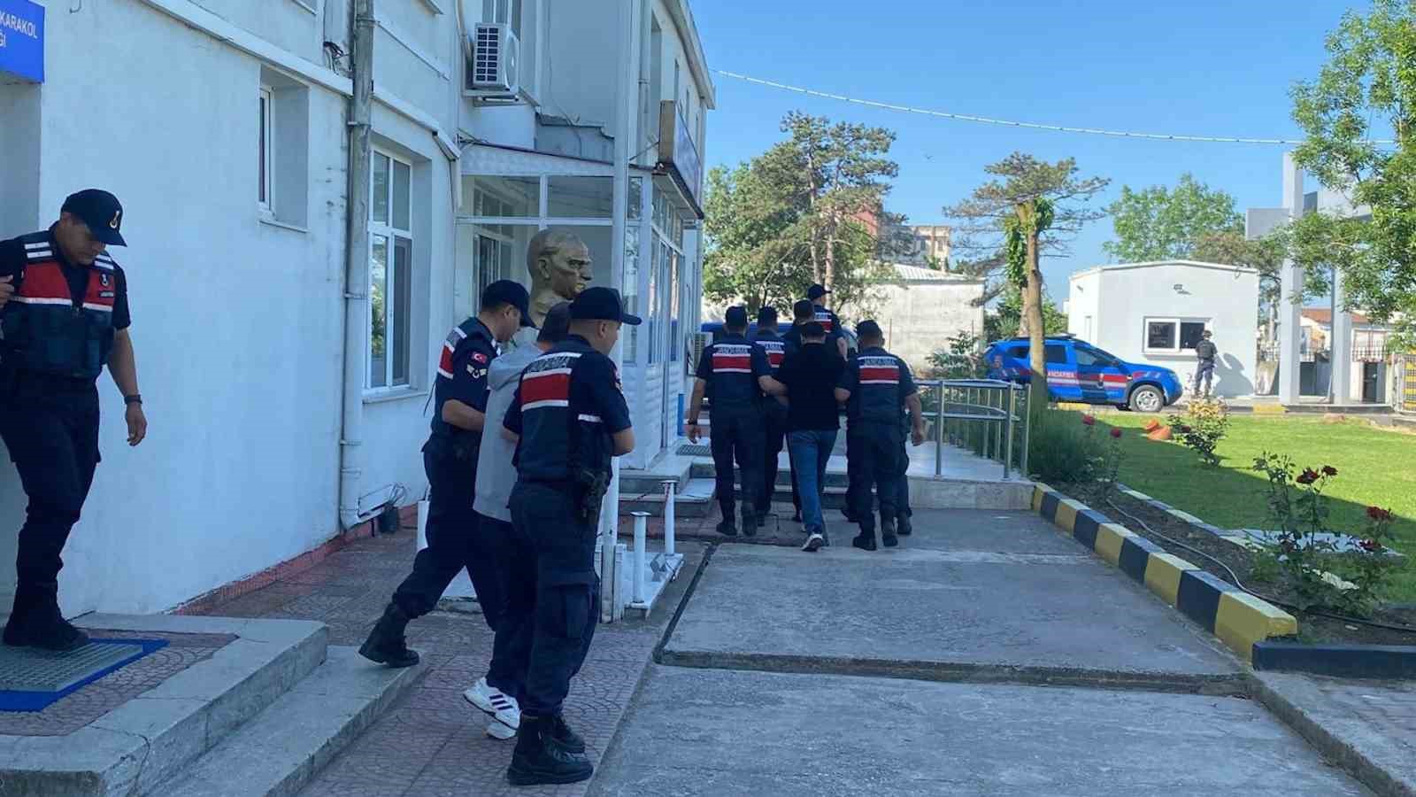 tekirdag merkezli 4 ilde safak vakti operasyon 1 agcRLFea