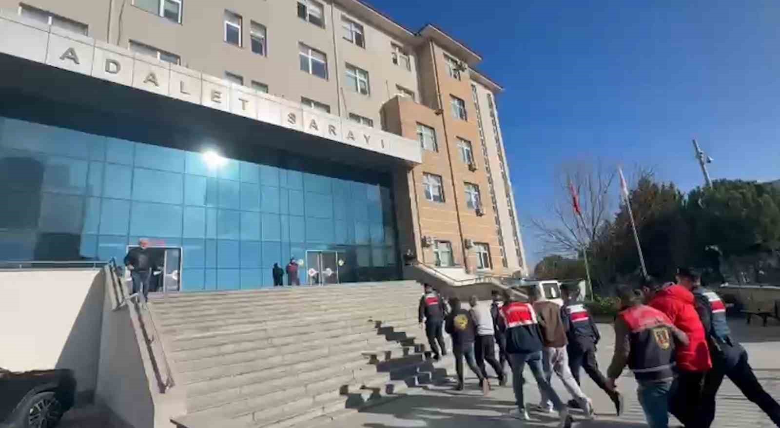 tekirdag merkezli dolandiricilik operasyonu 6 tutuklama milyonlarca liralik vurgun ortaya cikarildi 1 3Nry3h89
