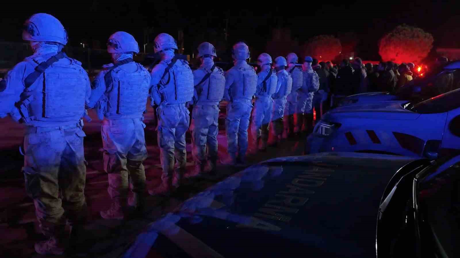 tekirdag merkezli uyusturucu operasyonunda 8 tutuklama 1 wJBMbZOK