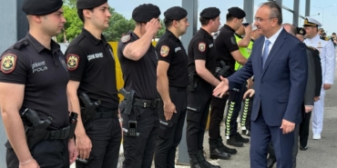 tekirdag-valisi-soyturk-gorev-basindaki-guvenlik-gucleriyle-bayramlasti-EAPnRn2L.jpg