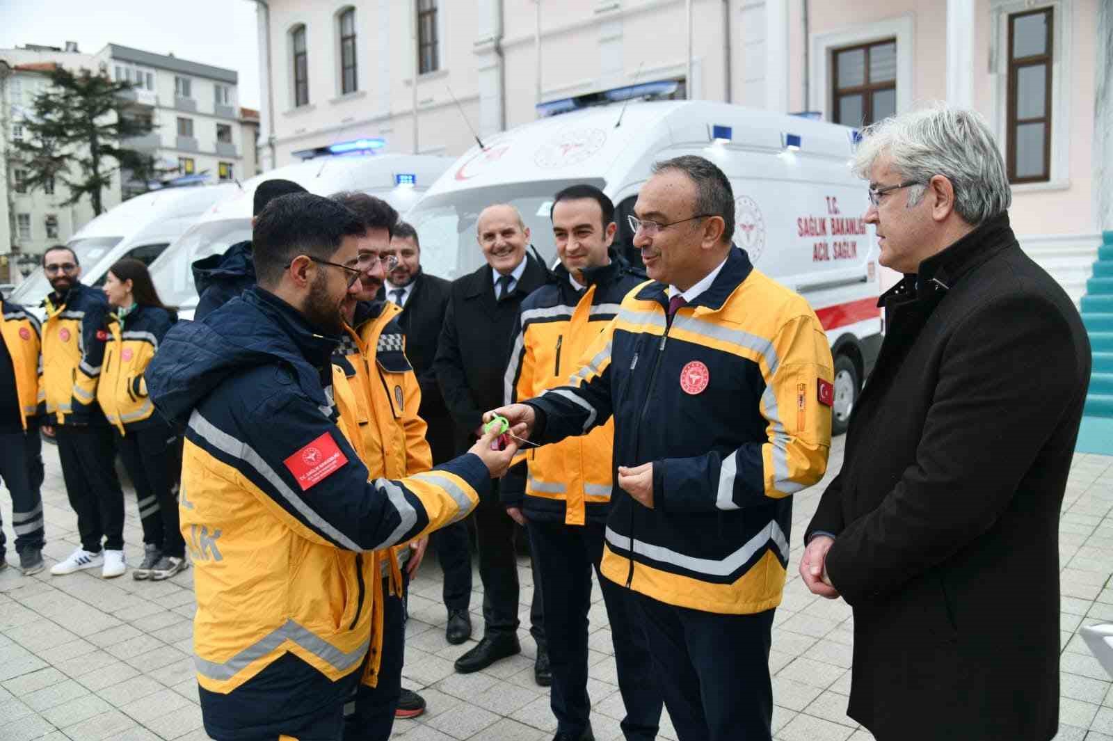 Tekirdağ’a 6 yeni ambulans 6 tekirdaga 6 yeni ambulans 2 fa7rFzCp