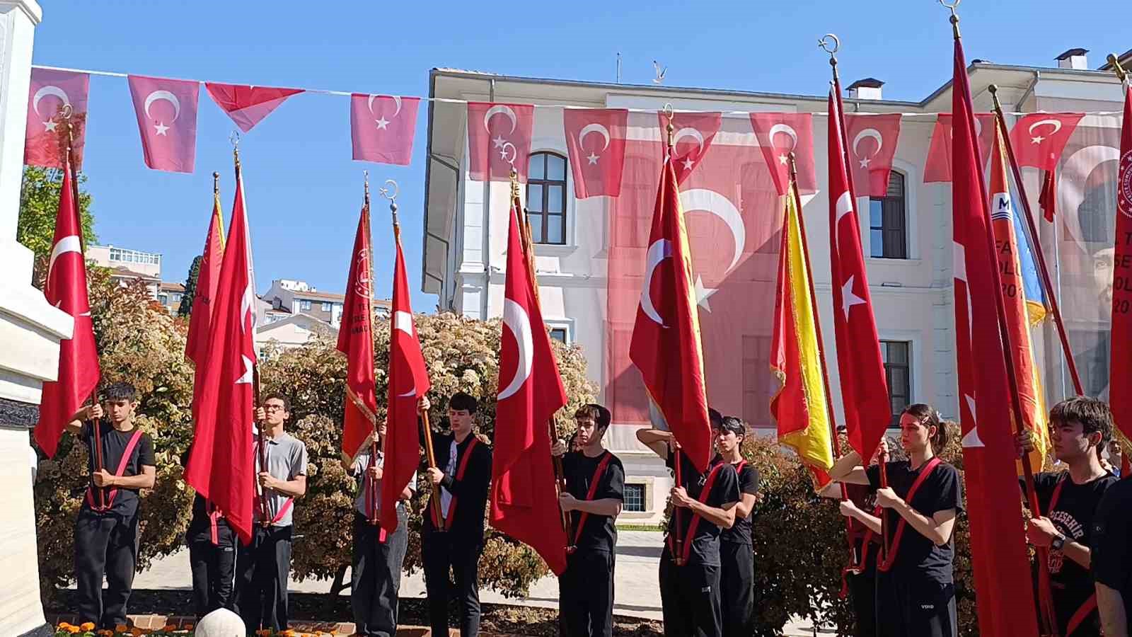 tekirdagda 19 mayis genclik ve spor bayrami kutlandi 2 ck6eFlep