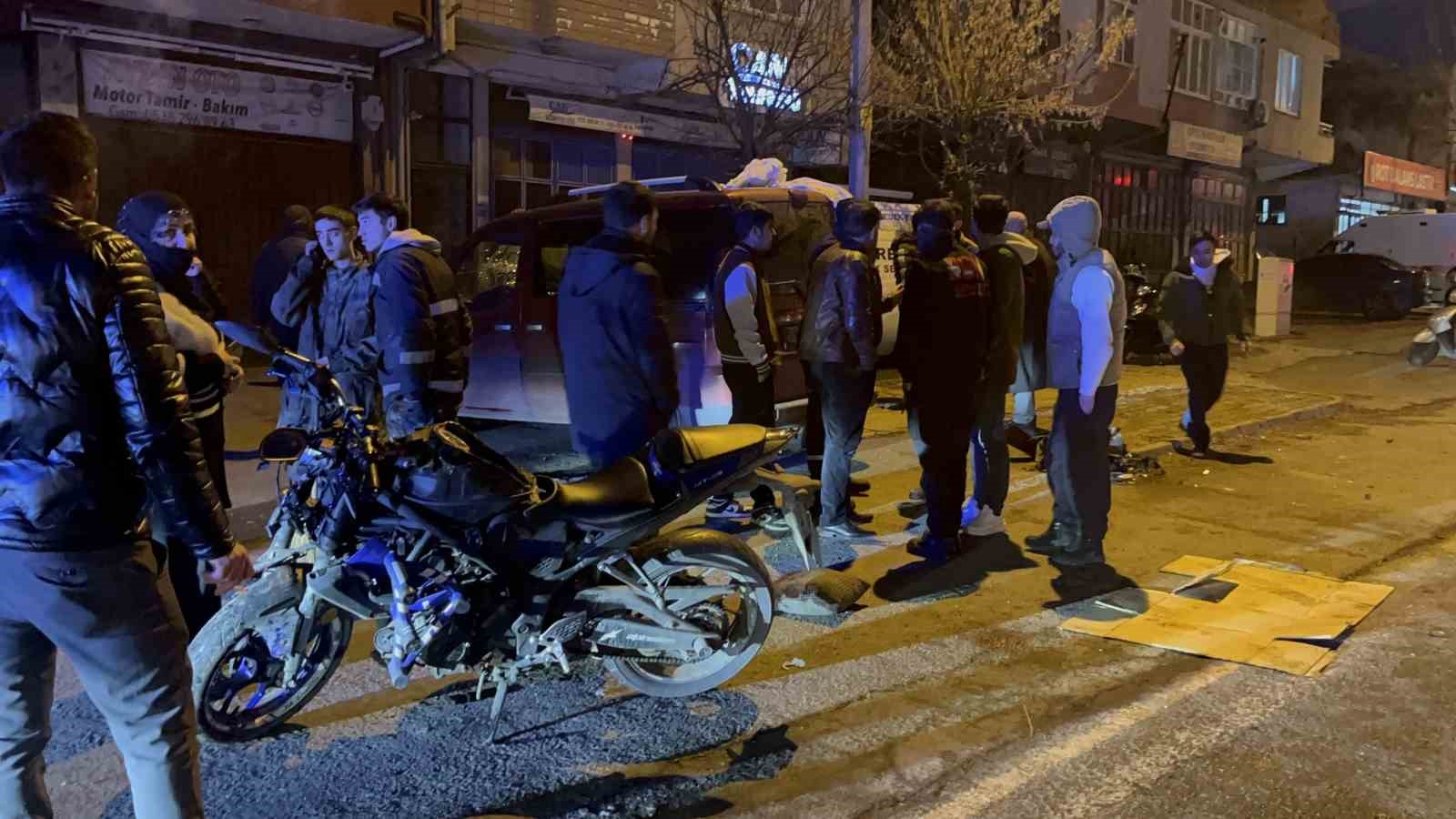 tekirdagda 2 kisinin yaralandigi feci kaza kamerada 3 us3BY9UB