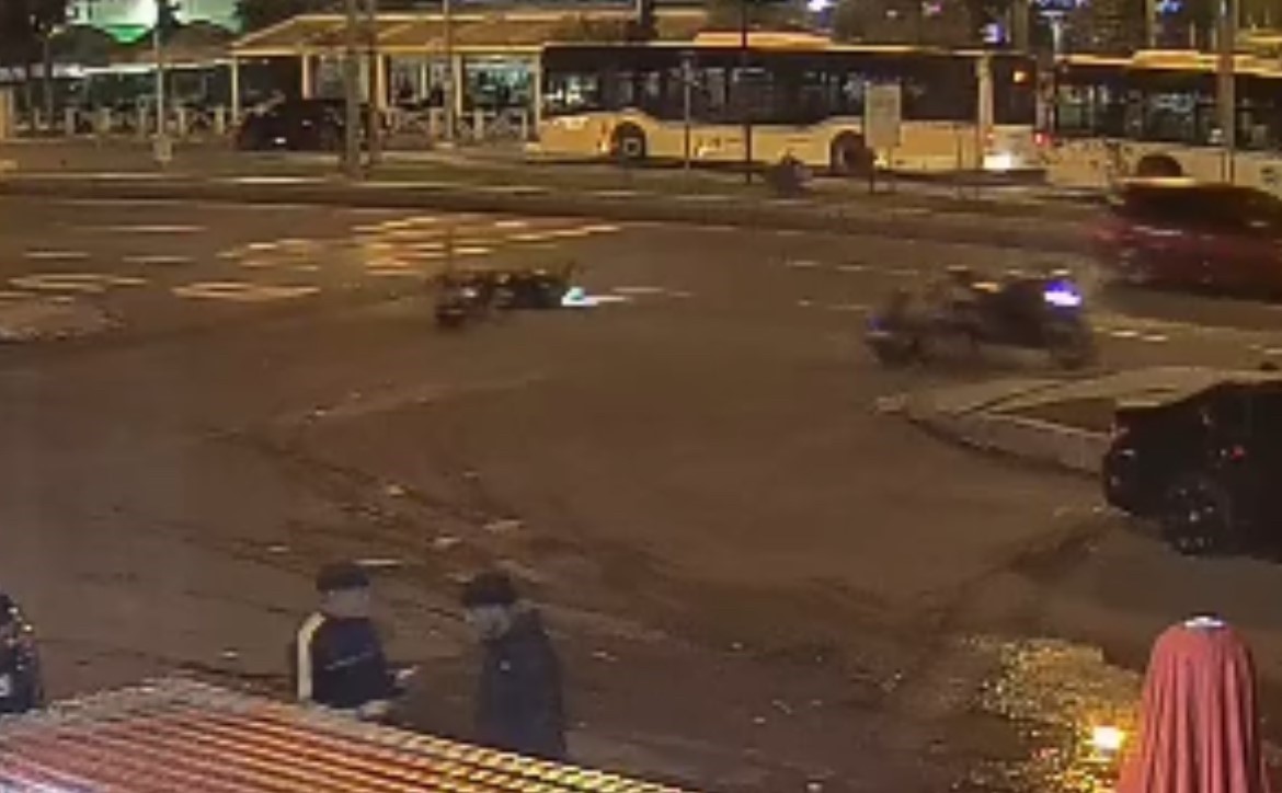 Tekirdağ’da 3 kişinin yaralandığı iki ayrı motosiklet kazası görüntülendi 5 tekirdagda 3 kisinin yaralandigi iki ayri motosiklet kazasi goruntulendi 1 psPZQ4vI