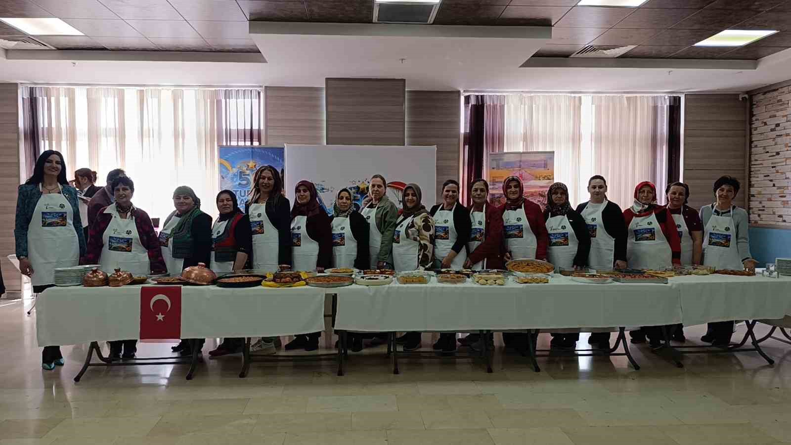 tekirdagda 32 cesit yoresel tatli yaristi tekirdagin cografi isaretli hayrabolu tatlisi 1 oldu 12