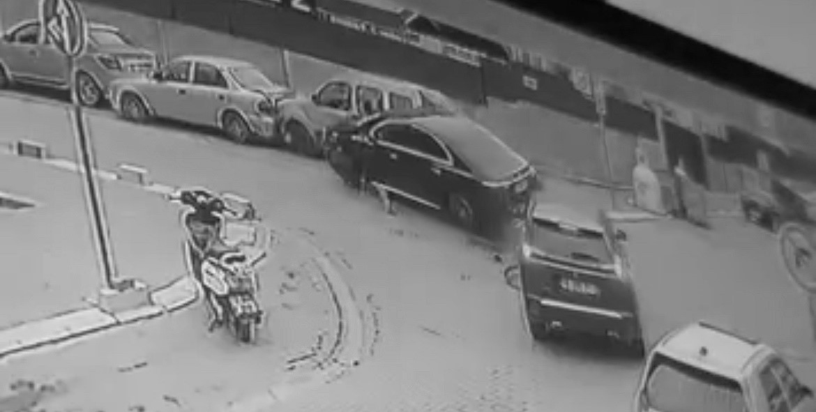 tekirdagda 5 aracin karistigi zincirleme kaza kamerada 0