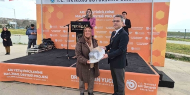 tekirdagda-aricilara-ekipman-destegi-Lhzf21k5.jpg