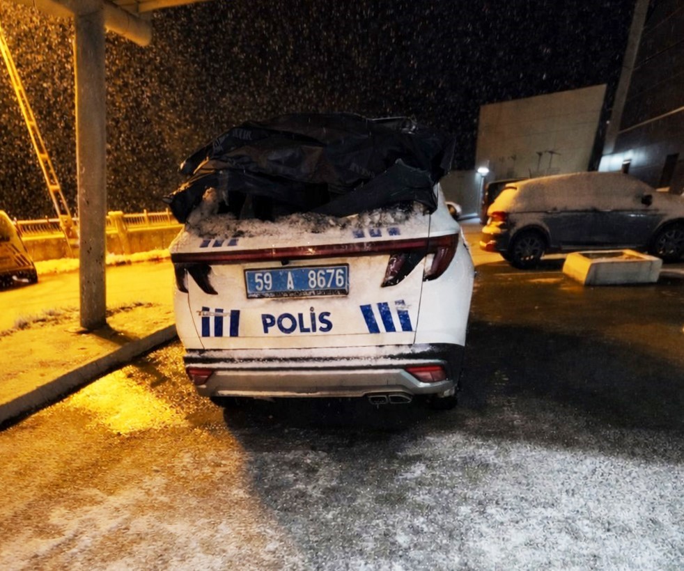 tekirdagda baltali saldirgan 3 araca zarar verdi 0 RY3DOCsd